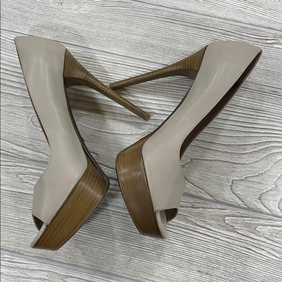 Burberry Trench Settrington Peep Toe Pumps - 41 - Picture 10 of 16